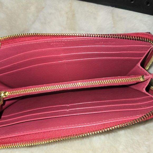 Pink Prada Bow Wallet w box - Picture 14 of 14